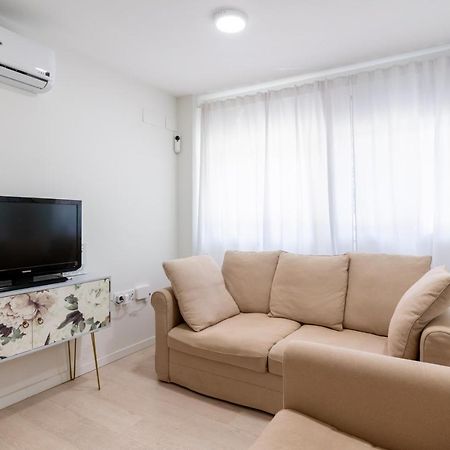 セビリアWhitey Aparment In Trianaアパートメント エクステリア 写真