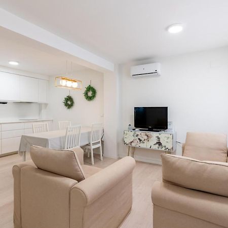 セビリアWhitey Aparment In Trianaアパートメント エクステリア 写真